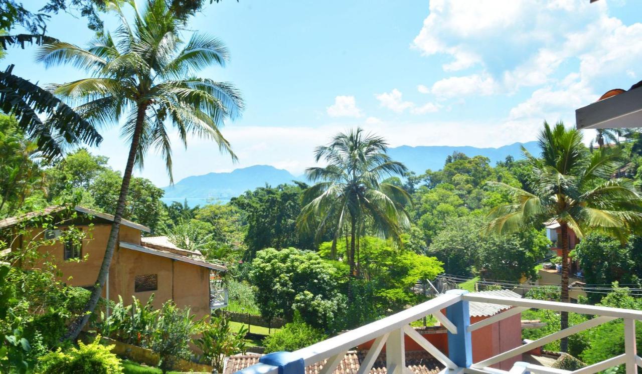 Casas com jacuzzi e churrasqueira a 300 metros da Praia do Perequê na Ilhabela Exterior foto