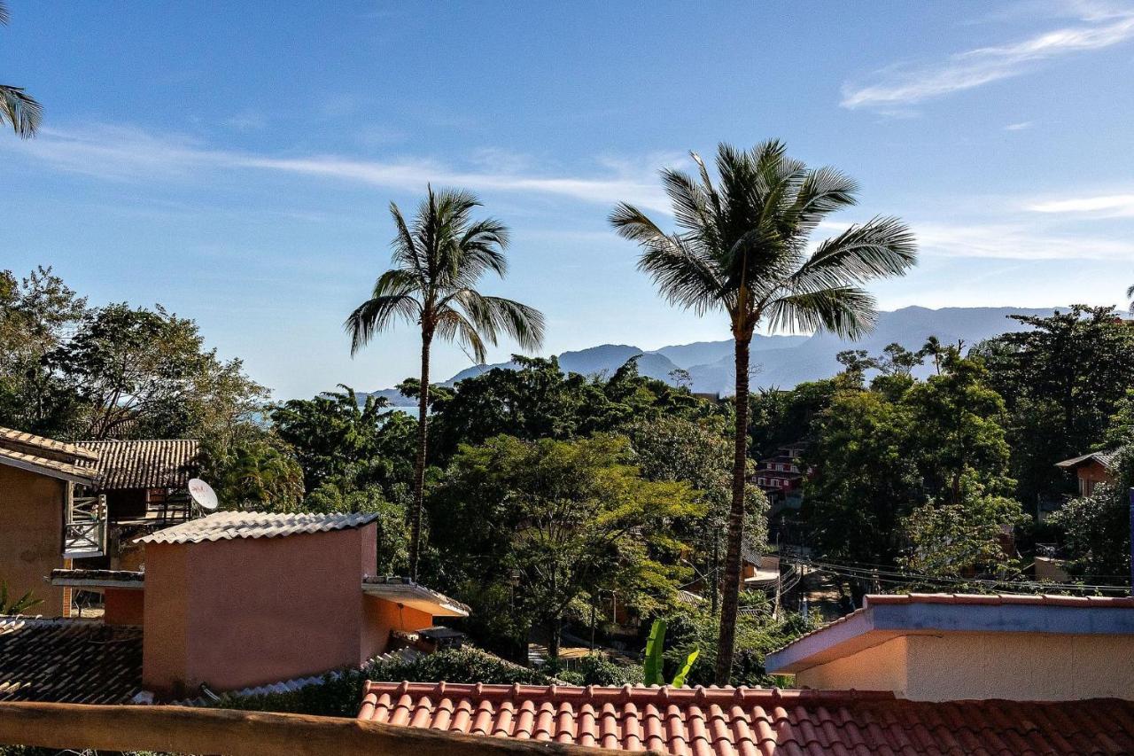 Casas com jacuzzi e churrasqueira a 300 metros da Praia do Perequê na Ilhabela Exterior foto