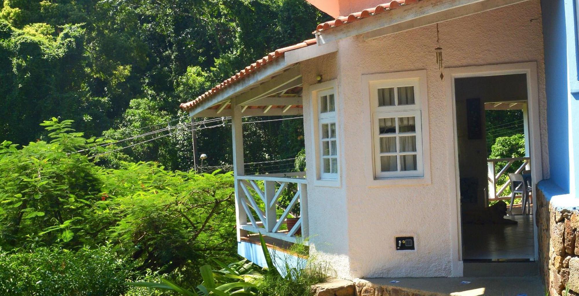 Casas com jacuzzi e churrasqueira a 300 metros da Praia do Perequê na Ilhabela Exterior foto
